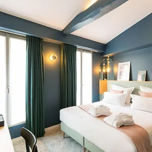 Amoi Hotel Parijs