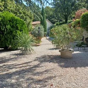Les Deux Tilleuls Appartement Sablet